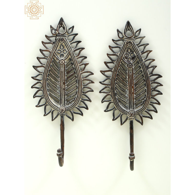 Metal Wall Organizer with Key Hooks