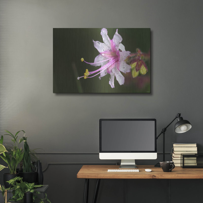 «Beautiful Flora» par Gordon Semmens