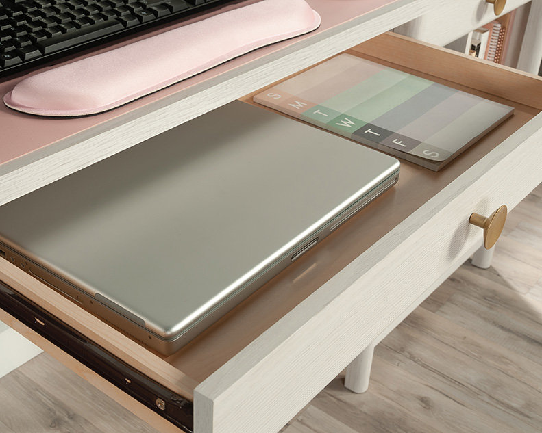 Nathanyel Computer Desk