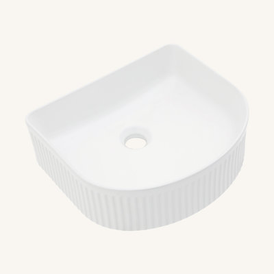 Modern European-Inspired Bathroom Vessel Sink - Premium Stain-Resistant Ceramic, Above-Counter Installation, 15.69”x13.69”x5.13” White