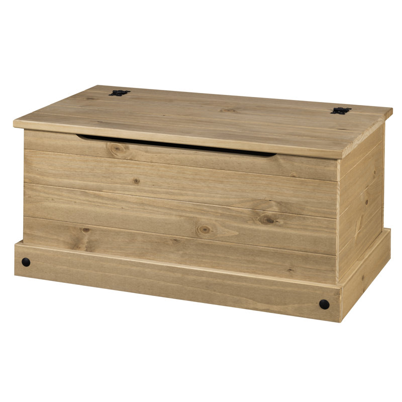 Milagro Blanket Chest Solid Wood