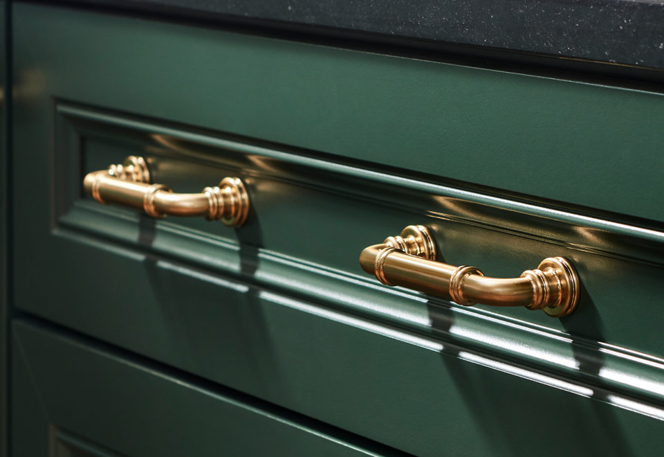 Cabinet and Drawer Pulls