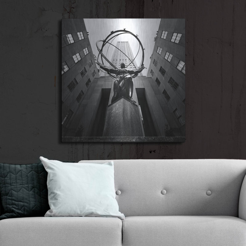 " NYC Rockefellar " by Nina Papiorek
