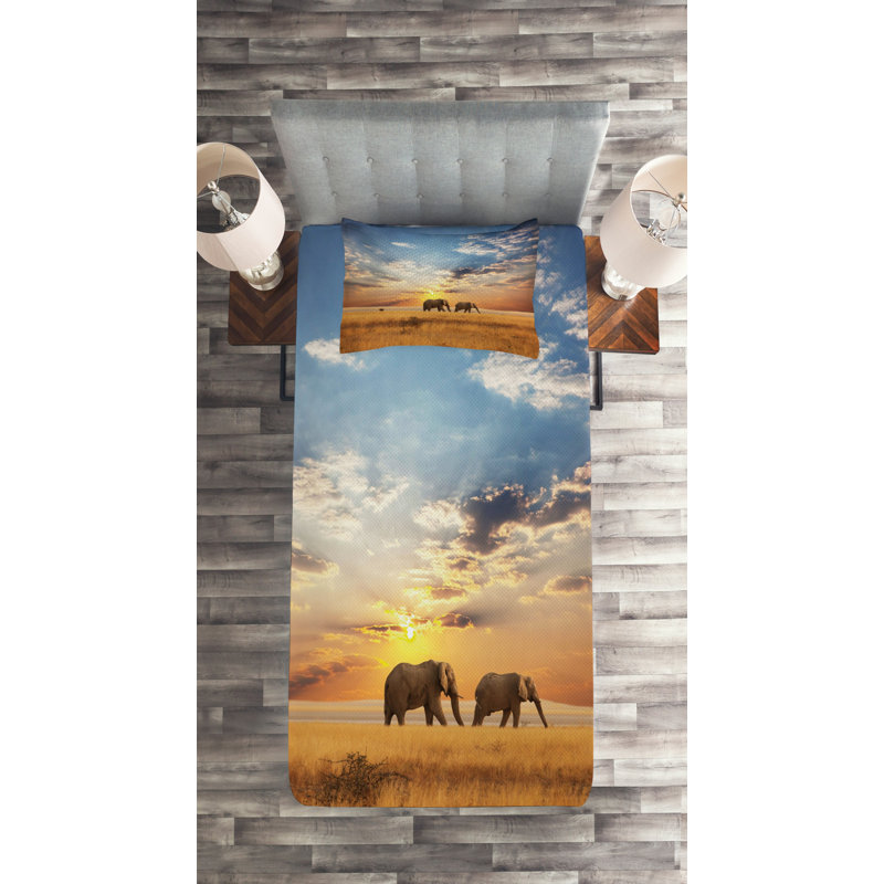 Rustic Polyester Coverlet, Twin Bedspread + 1 Sham