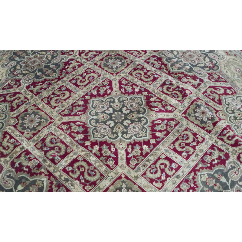 Hand Knotted Wool Oriental Area Rug
