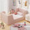 Lit de plancher en tissu d'ameublement en velours doux avec rails de sécurité et tête de lit rose