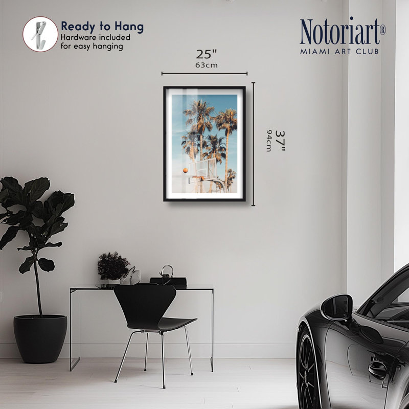 «Basketball Days Shadowbox Print Sports» par Notoriart, H 37 po x l 25 po, Noir