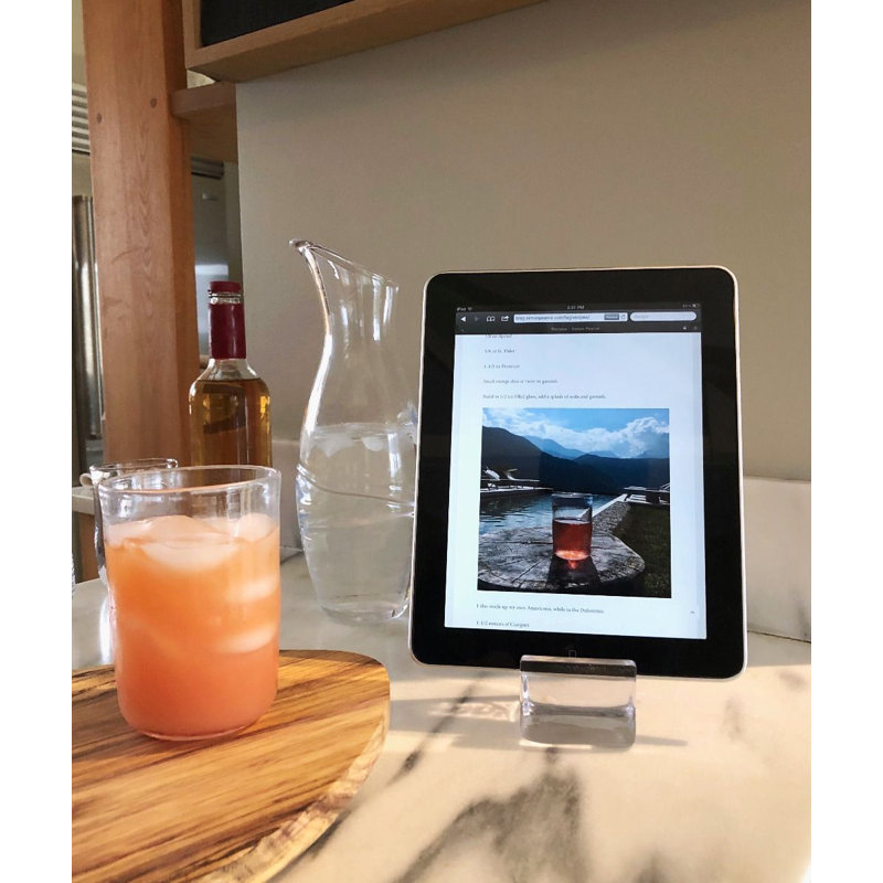 Woodbury Phone Holder