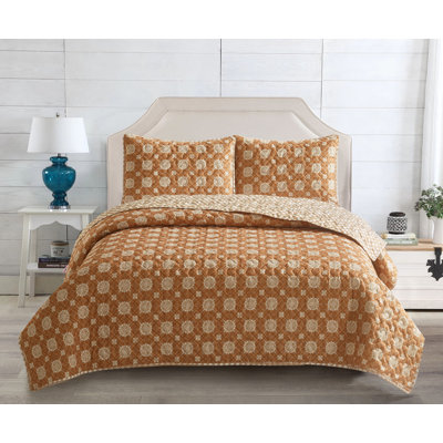 Buntingford Polyester Geometric Shapes Quilt