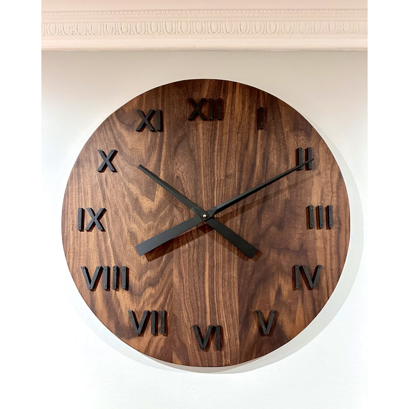 Très grande horloge murale 23,75 po