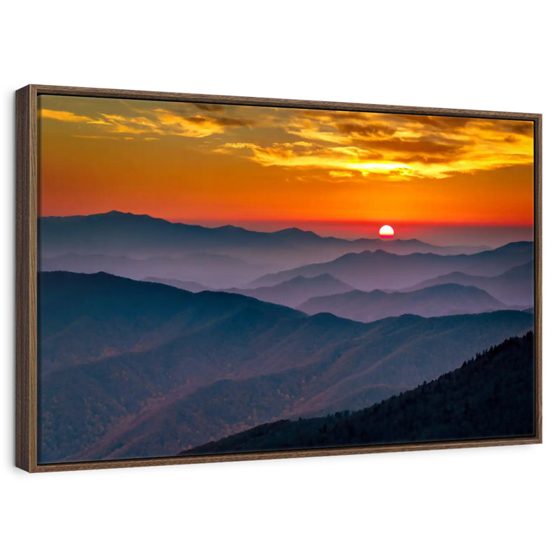 Blue Ridge Mountains, 46 po x 31 po, Cadre flottant noyer