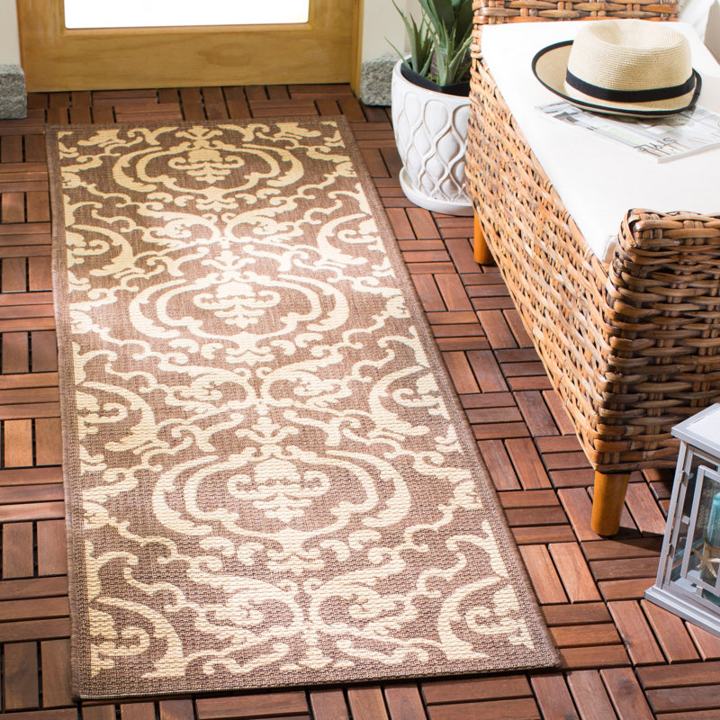 Arellanes Performance Damask Indoor/Outdoor Area Rug, Runner 2'4" x 6'7"