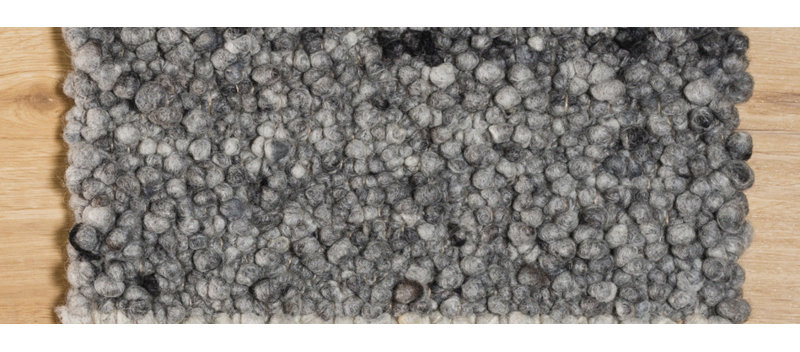 Zakary Solid Colour Wool Area Rug, Rectangular 70 x 140 cm