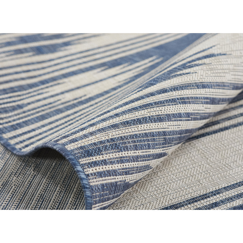 Tapis intérieur / extérieur bleu / beige Hadlee, Rectangle 4 pi 1 po x 6 pi