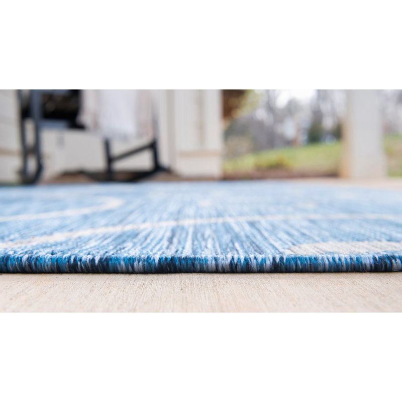 Hornersville Floral Indoor / Outdoor Rug, Rectangle 4' x 6'