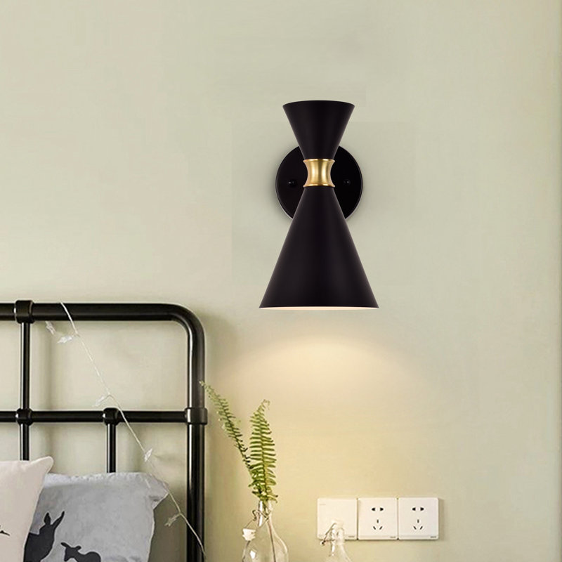 Badgett 9.5"H Dimmable Armed Sconce/Wall Light, Black