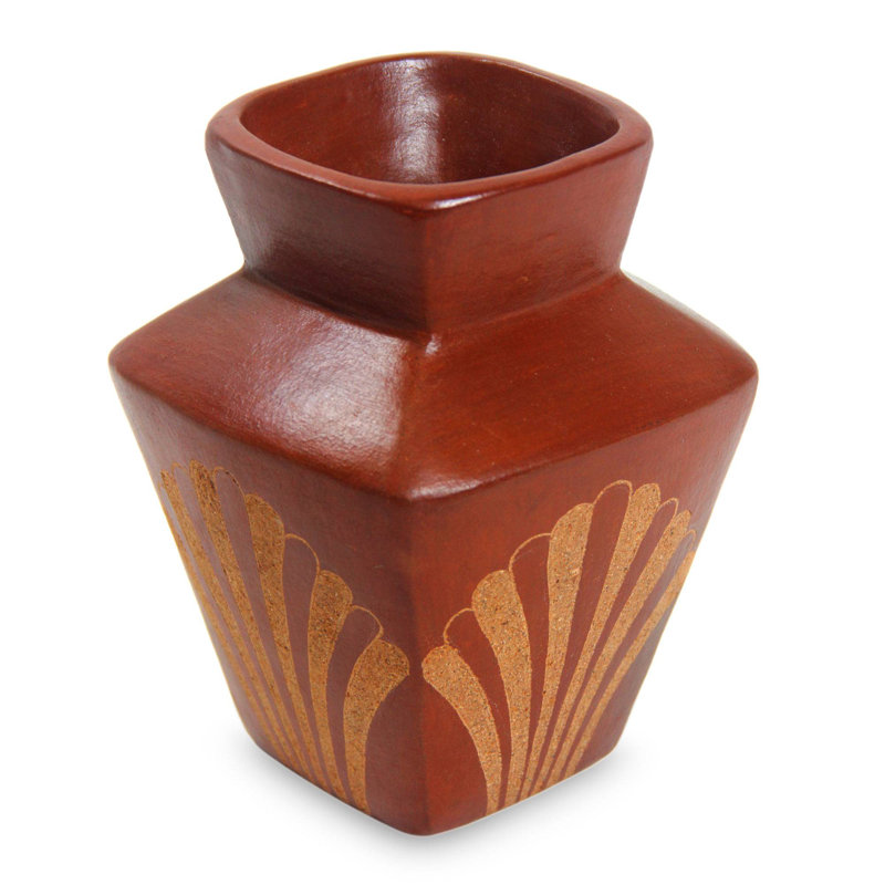 Sundhya Handmade Terracotta Table Vase