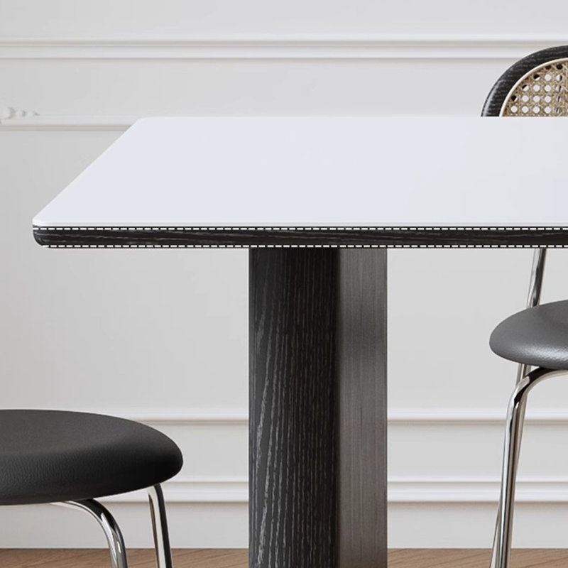 Table de salle à manger ovale noire luxueuse, H 29,52 po x L 62,99 po x l 31,49 po