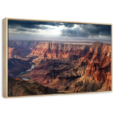 Grand canyon nuageux