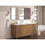 Meuble-lavabo sur pied moderne Tennant Brand 72 pouces, chêne chaud brun fumé, double vasque, comptoir en quartz blanc, entièrement assemblé