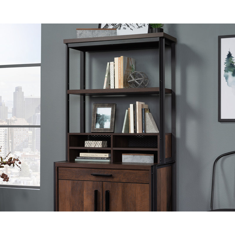 Briarbrook Utility Hutch