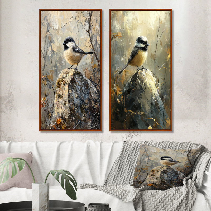 Chickadee, oiseau sur une pomme de pin III - animaux, art mural 2 pièces, H 28 po x l 25 po, Cadre flottant brun