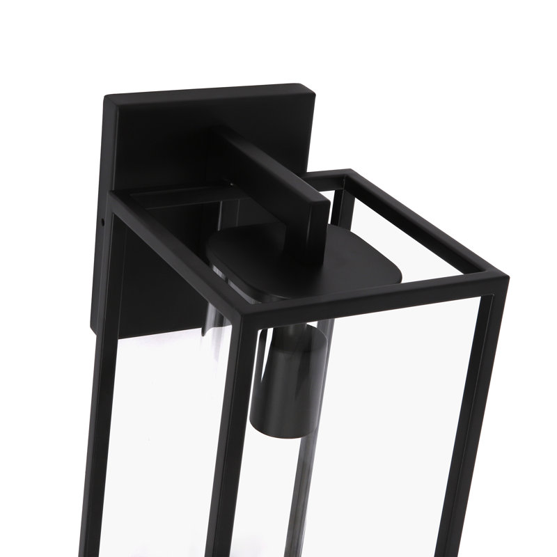 Lanterne murale d'extérieur 1 lumière Tiernan, H 15,75 po x l 6,25 po x P 8,05 po, Noir mat