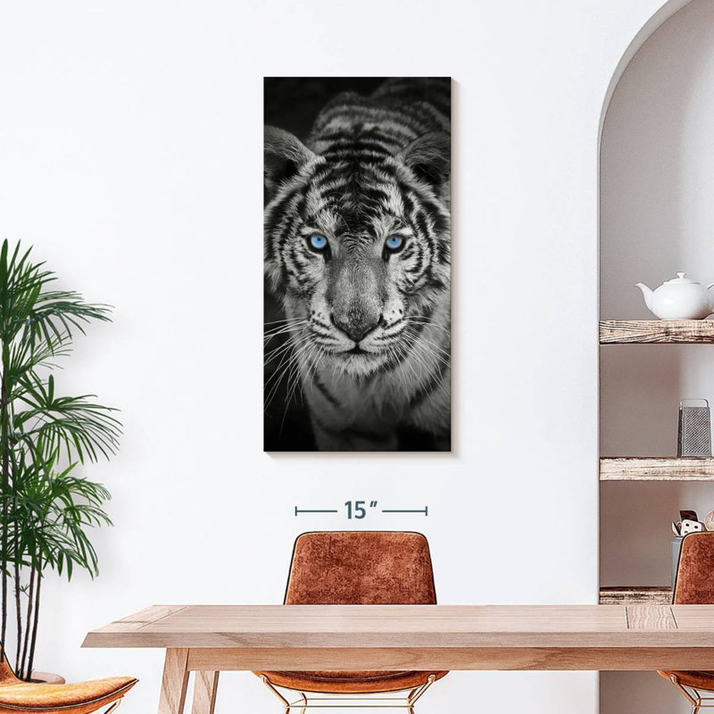 Tigre bleu sur toile, H 42 po x l 21 po x P 1,25 po