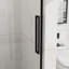 Porte de douche semi-coulissante à largeur réglable de 60 po, verre trempé de 6 mm avec revêtement résistant, cadre en acier inoxydable, joint étanche, quincaillerie facile à utiliser pour la salle de bain x H 72 po, technologie Splash
