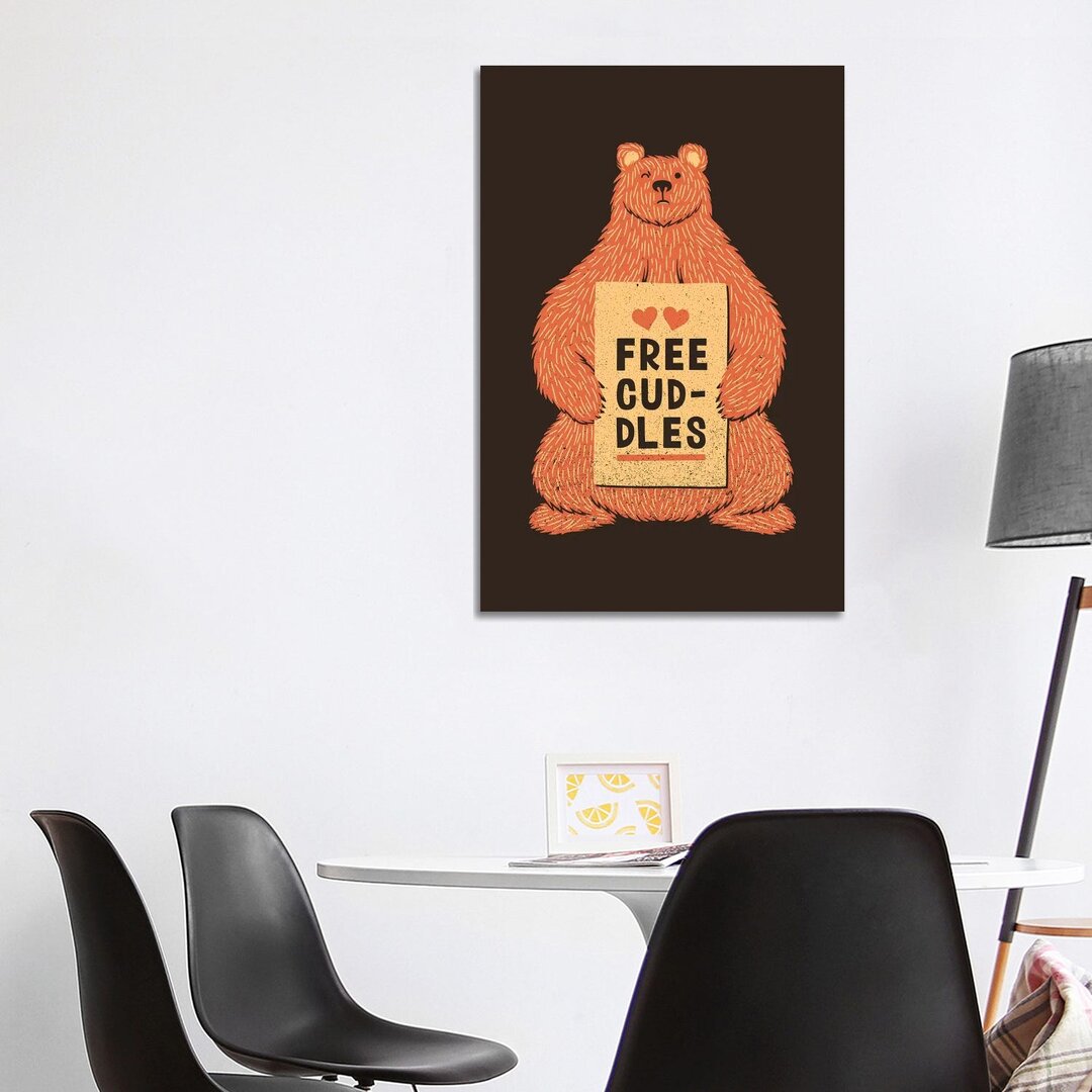 Niedlicher Bär Free Cuddles Orange von Tobias Fonseca - Galerie-verpackte Leinwand Giclée