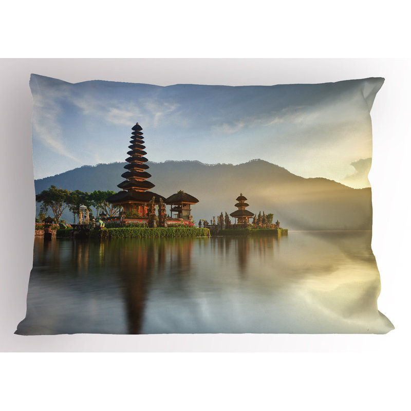Ensemble de 2 taies décoratives Ambesonne East Pura Ulun Danu, H 20 po x l 26 po