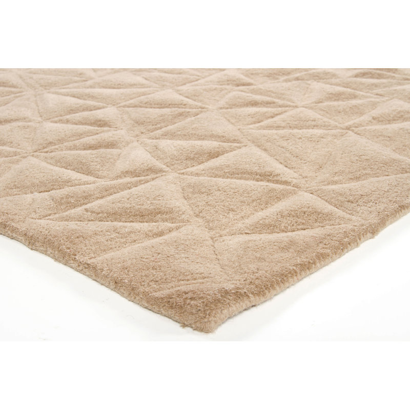 Tapis beige Cilurzo, Rectangle 5 pi 3 po x 7 pi 7 po