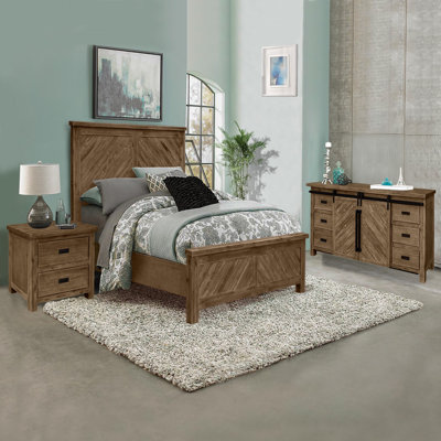 Picardy 3-piece Bedroom Set