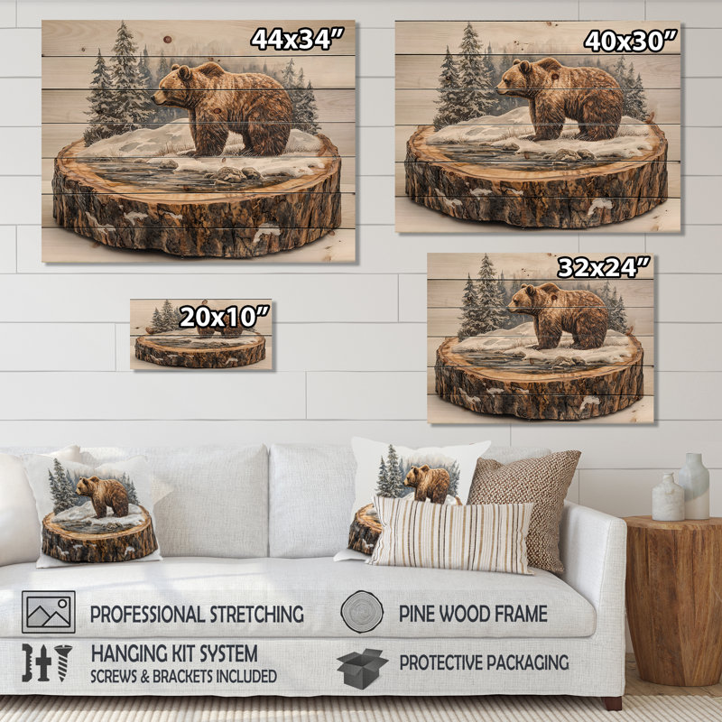 «Grizzly Bear Into The Winter Landscape III» - Art mural en bois d'ours - sur bois de pin naturel
