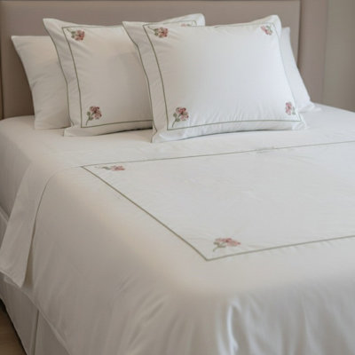 Rose Bloom And Border Embroidery Duvet Cover Set 400TC Cotton
