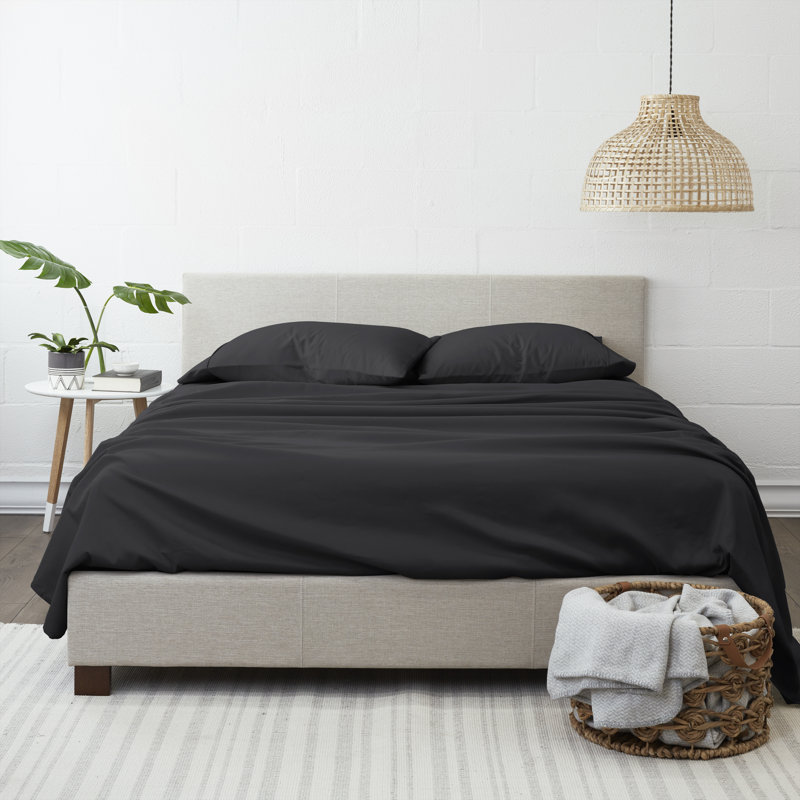 Ultra Soft Double Brushed 4 Piece Sheet Set – Deep Pocket Fade Resistant Bedding, Black, Queen Sheet Set with 2 Pillowcases