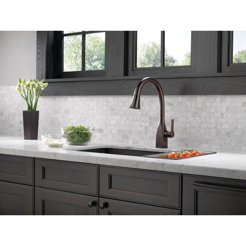 Mateo Pull Down Touch Single Handle Kitchen Faucet with MagnaTite® Docking and Touch2O® Technology, Venetian Bronze