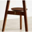 Table d'appoint 100% bois massif à 2 niveaux Table d'appoint de salon, table de chevet, table de bout ronde en bois massif, petite table d'appoint à 2 niveaux avec tablette de rangement inférieure