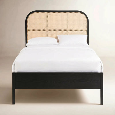 Cane Bed