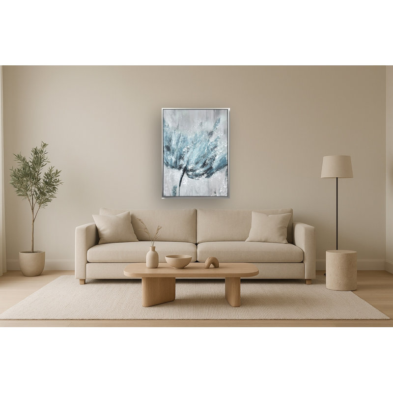 Art mural en toile Frosted Blue Petal Burst - 35 po x 47 po - cadre argenté