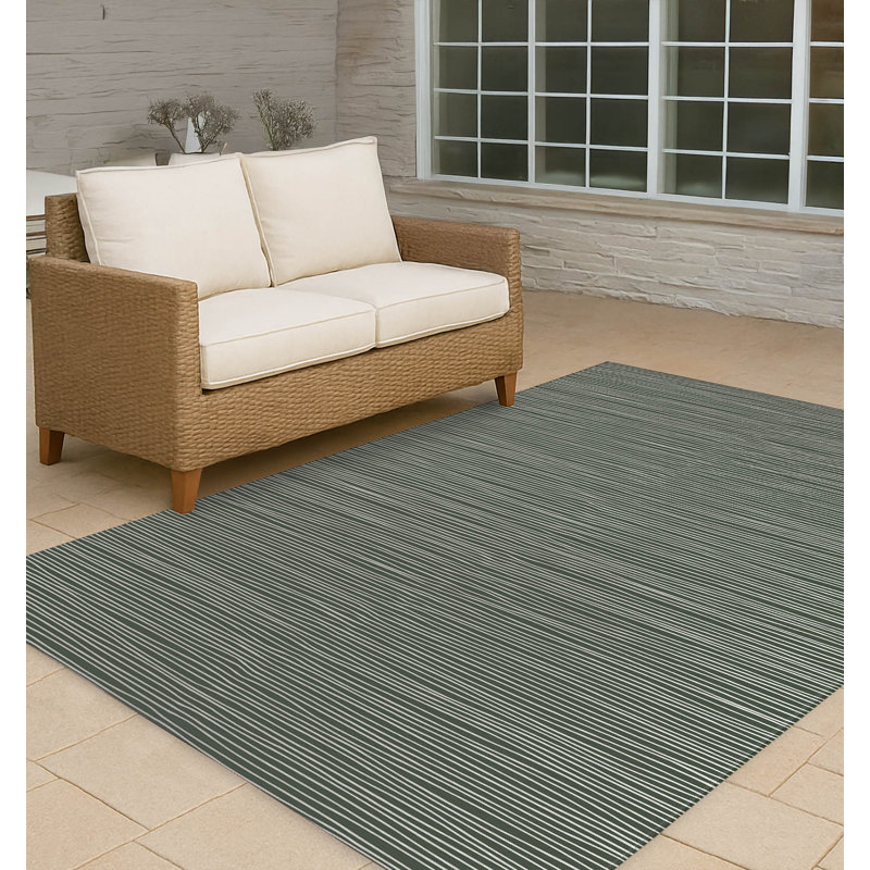 Eric Non-Slip Outdoor Rug, Rectangle 4' x 6'