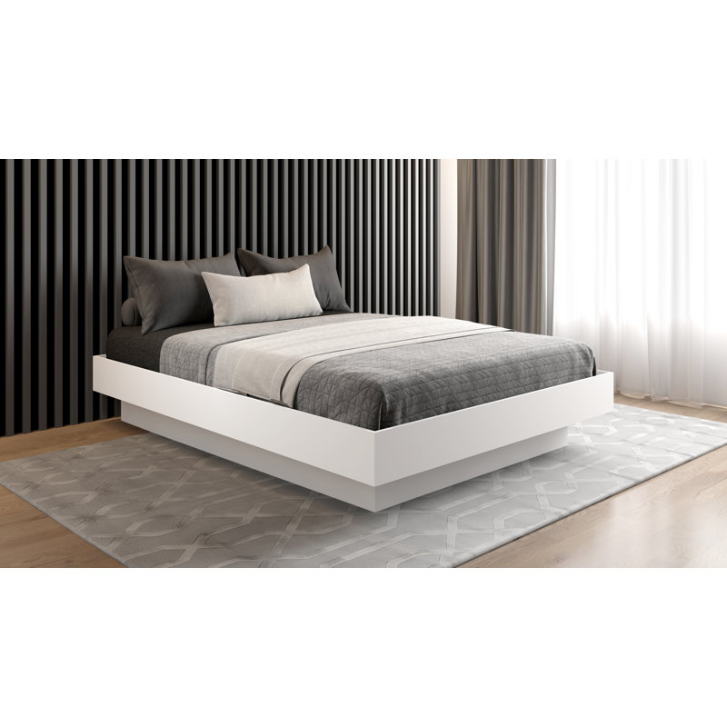 Bed, White