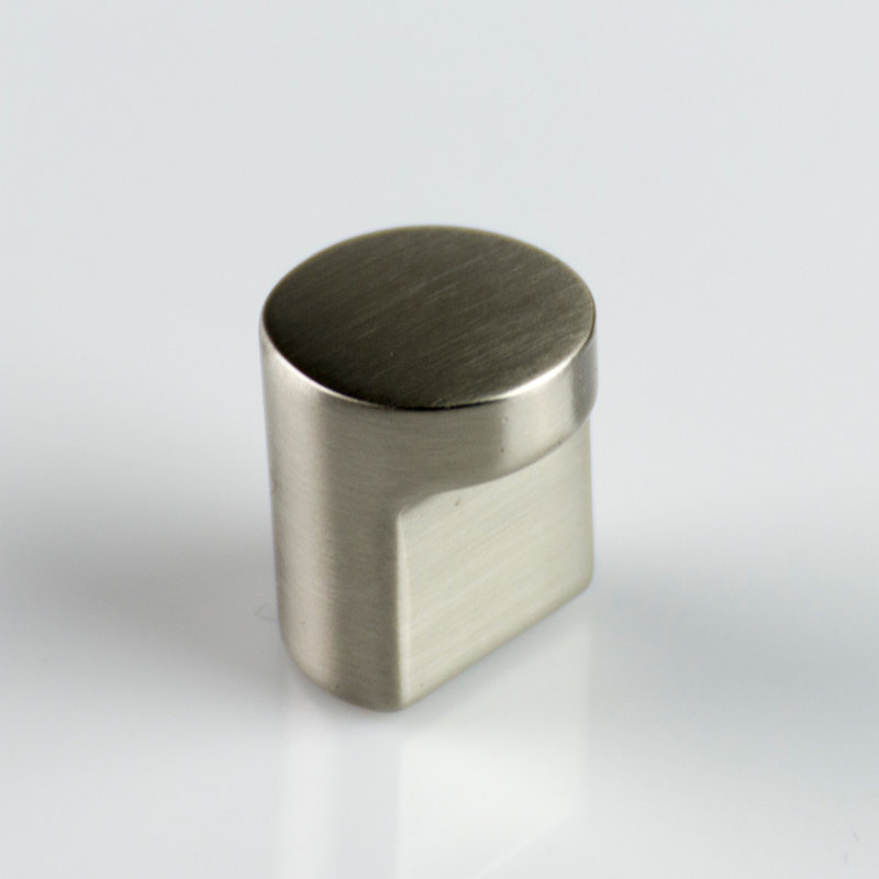 Poignée cylindrique de diamètre 5/8 po Radio, Nickel brossé
