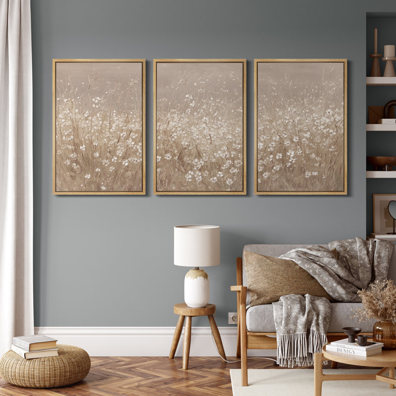 «Neutral Wildflower Field with Soft White Blossoms», reproduction d'art sur toile encadrée 3 pièces, Cadre naturel