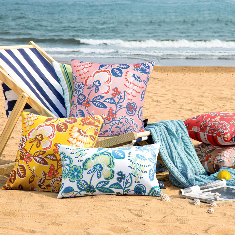 Phantoscope Outdoor Floral Colleciton Indoor/Outdoor Reversible Throw Pillow (Set of 2)