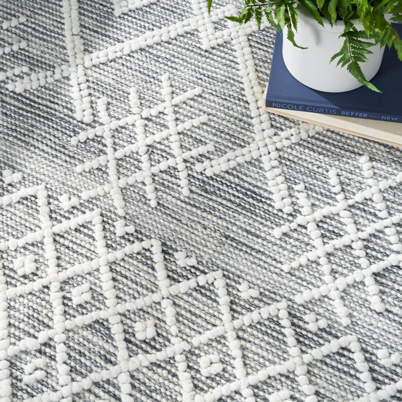 Nicolecurtis Geometric Handmade Handwoven Gray Area Rug, Rectangle 5'3" x 7'6"