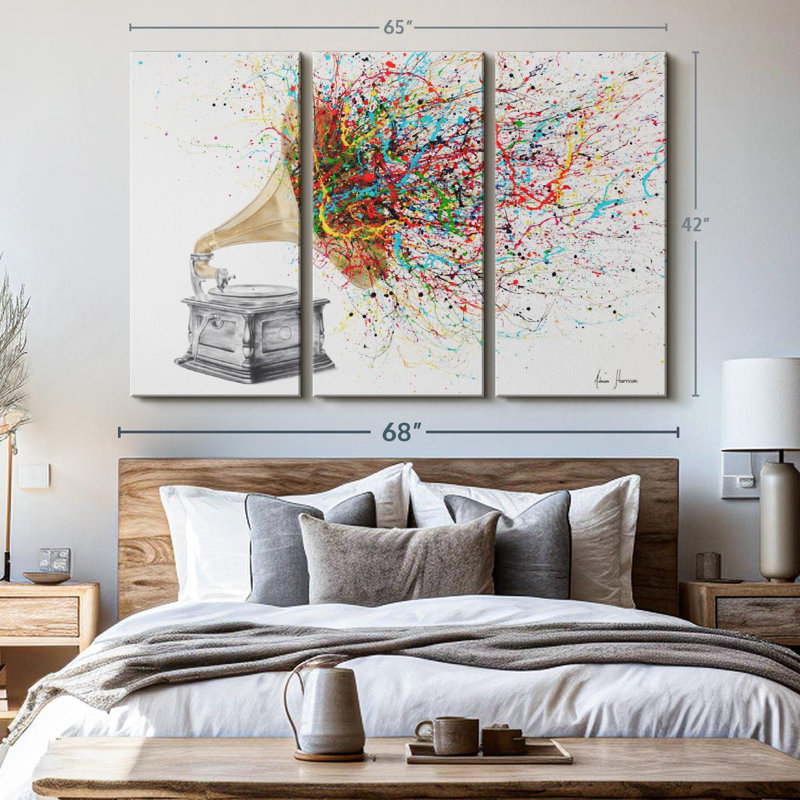 «Turn It Up» sur toile, H 42 po x l 65 po x P 1,25 po