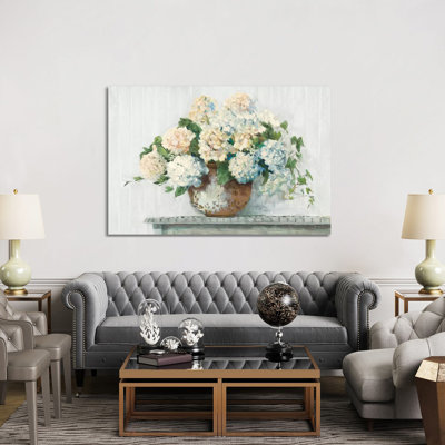 «White Hydrangea Cottage» par Carol Rowan - peinture sur toile tendue