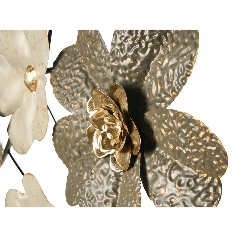 Handmade Plants & Flowers Wall Decor on Iron