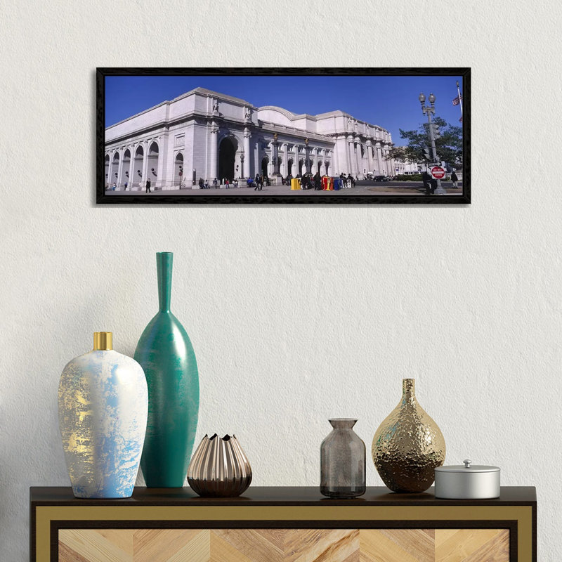 USA, Washington DC, Tourists walking in front of Union Station 1 Piece Panoramic Wall Art on Canvas, 30.48 cm H x 91.44 cm W